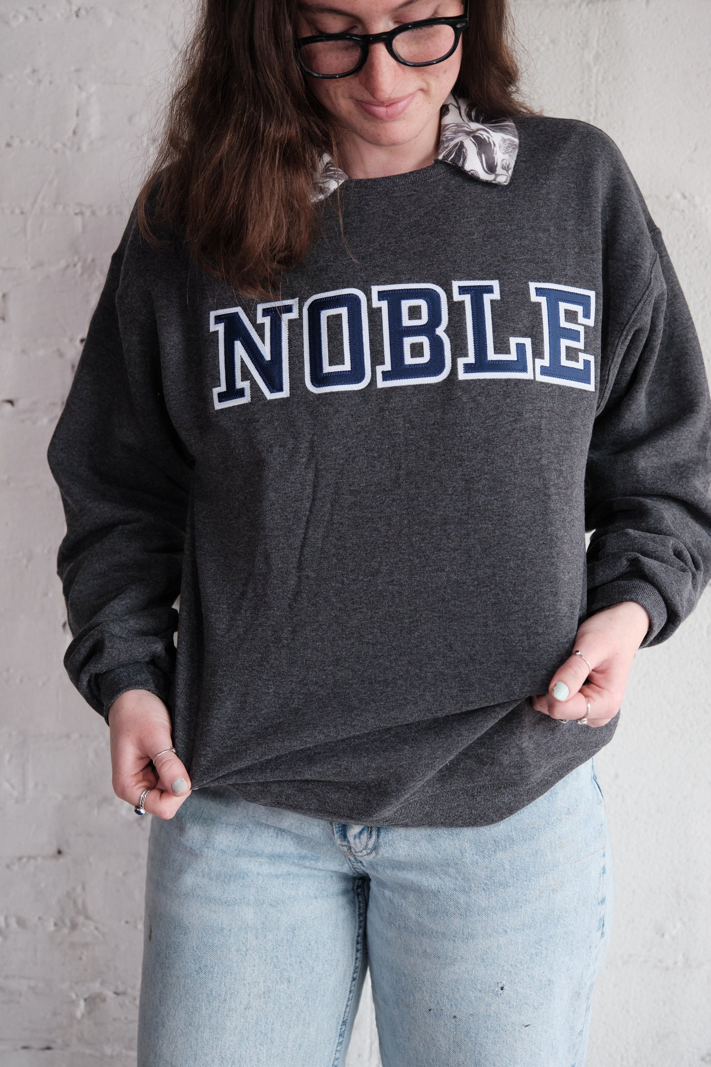 Sweatshirt